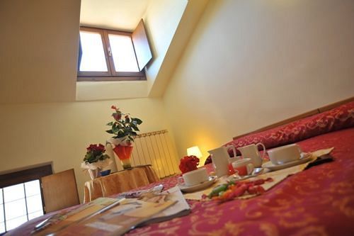 مونتيكاتيني تيرمي Hotel Delizia Genovese المظهر الخارجي الصورة